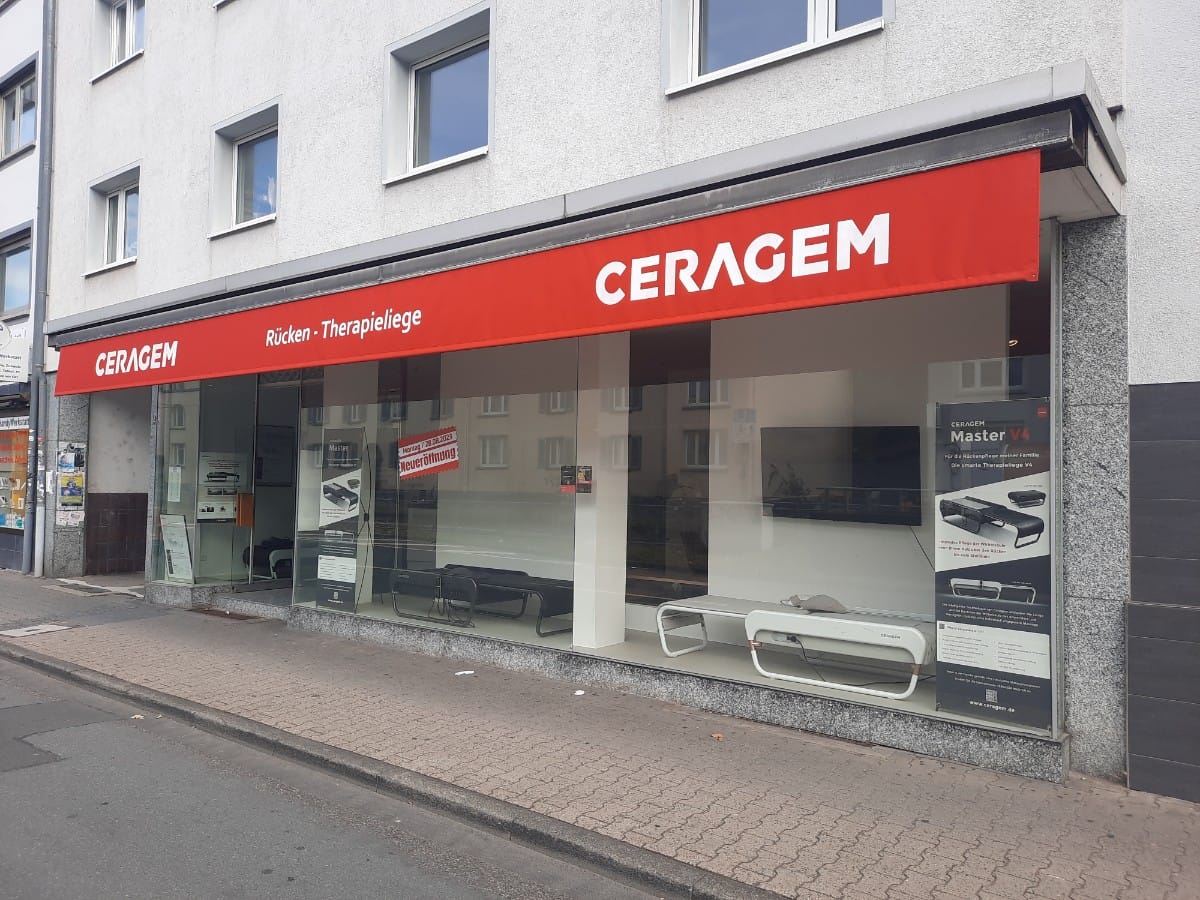 CERAGEM Frankfurt Schaufenster