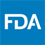 Das Logo der Food and Drug Administration ist ein blaues Quadrat in dessen Mitte die Buchstaben, F, D und A stehen.